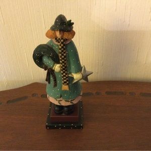 Vintage Williraye Garden Girl with Wreath and Star